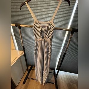 Cut out slit Sweater Dress